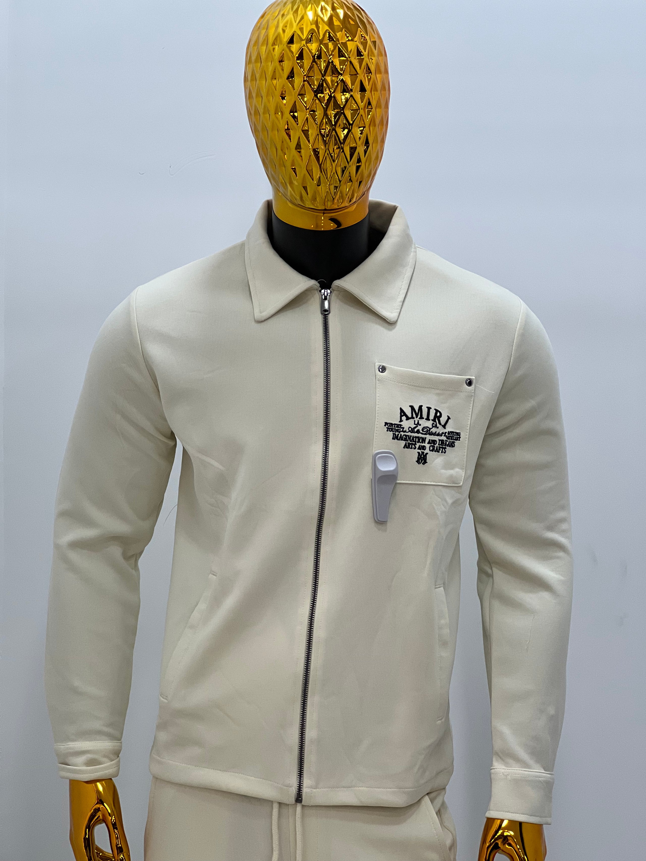 "Amiri : Plus qu’un costume, un symbole 🇹🇷🏛️ porté par les hommes d’influence."